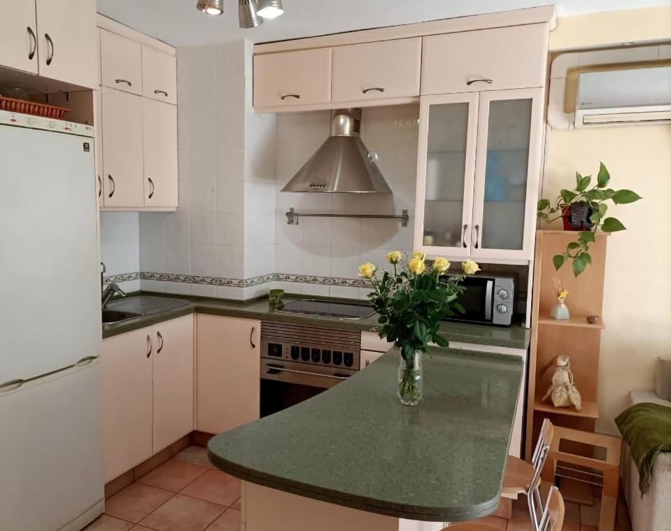 Apartamento En La Mejor Zona De Santa Cruz公寓 外观 照片
